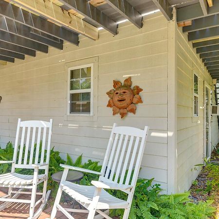 Cozy Galveston Apartment With Private Beach Pass! Kültér fotó